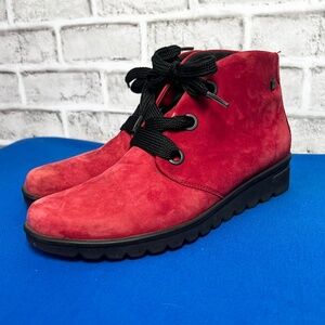 |•HARTJES•| Red Suede Ankle Boots Size 8.5